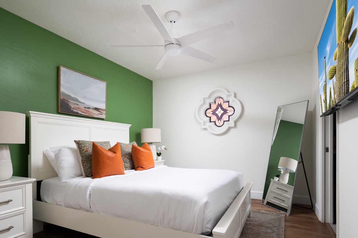 Dormitorio 4 - cama tamaño queen y TV