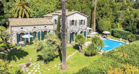 Historic Villa 9 people Private Pool near Cannes