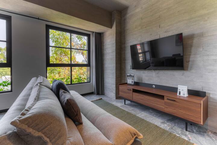 Capitalia | Park Condesa Rooftop, Jacuzzi & more gallery image 2