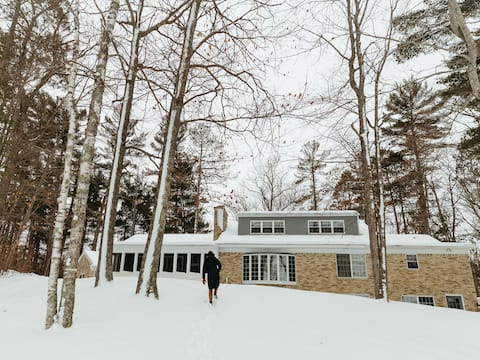 Cozy In Brick House | Spacious, Lake, Fireplaces