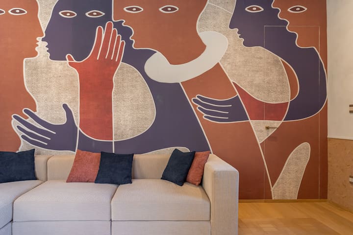 Spanish Steps Exclusive 3BDR