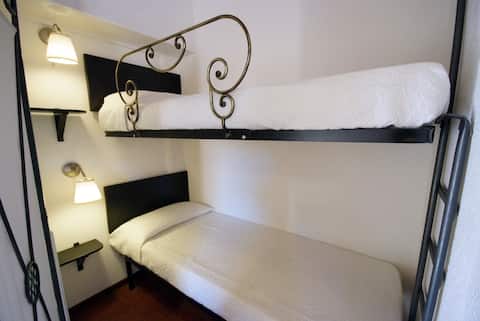 Annuncio Airbnb popolare: Villa Miramare Ortano 3 a Rio