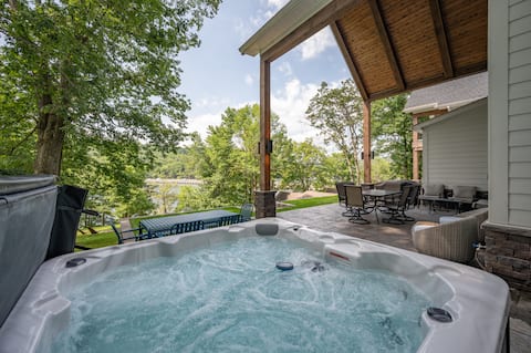 Deep Creek Retreat w/ Dock & Hot Tub