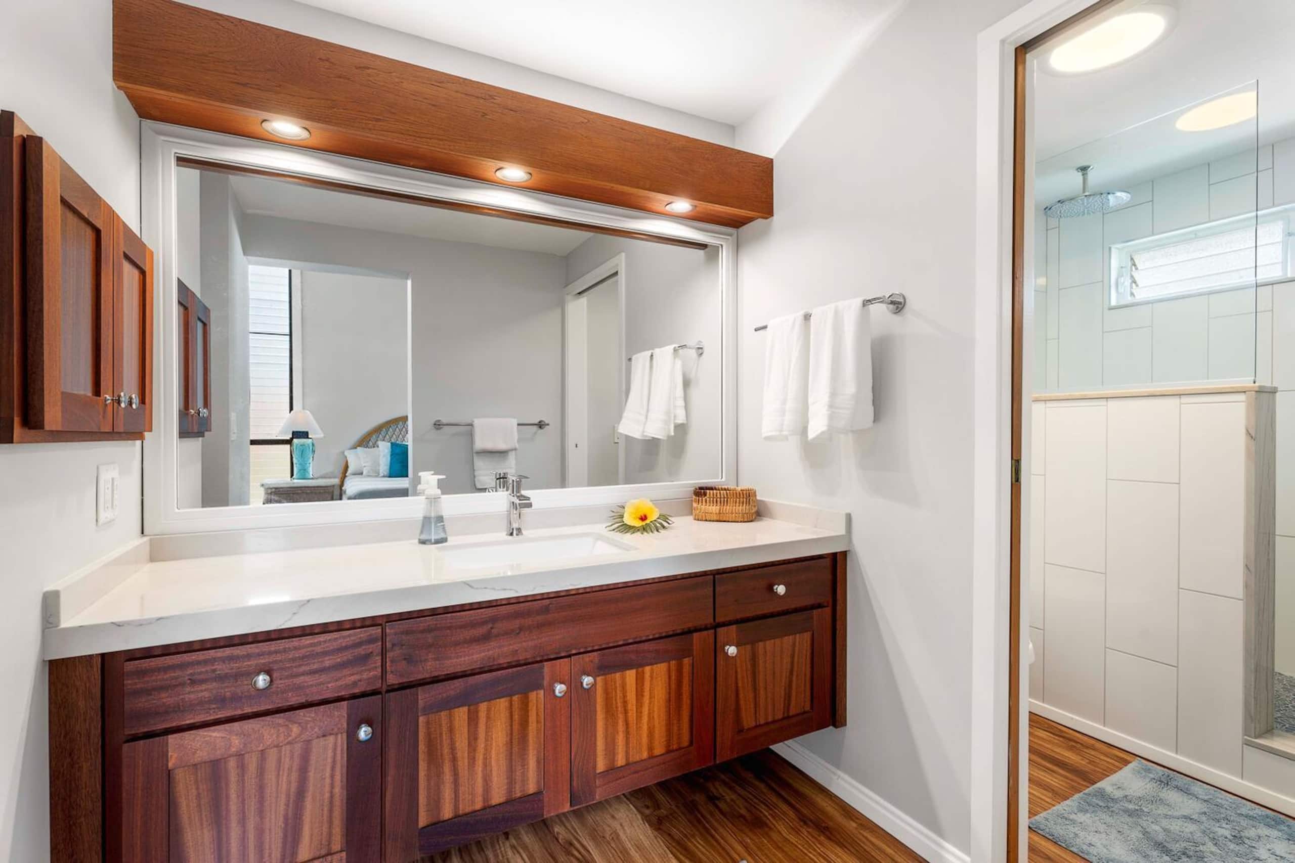 Condo in Kailua-Kona · ★4.79 · 3 bedrooms · 4 beds · 3 private baths - Image 22