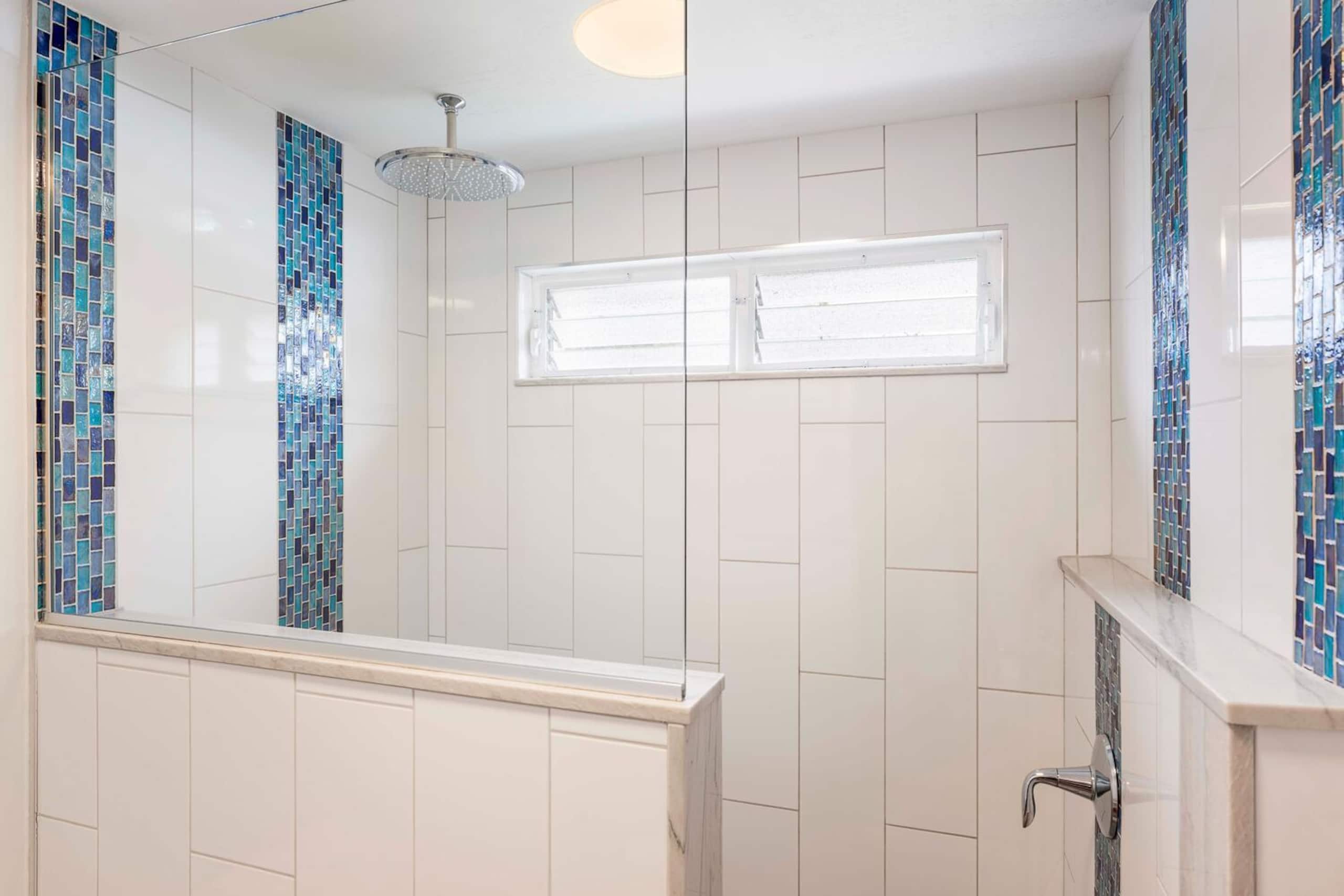 Condo in Kailua-Kona · ★4.79 · 3 bedrooms · 4 beds · 3 private baths - Image 23