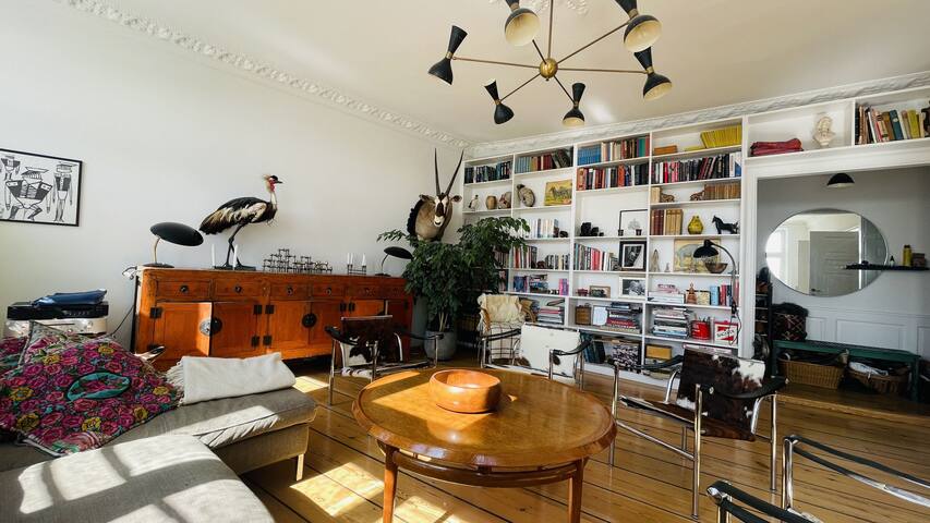 Center – close to the parlament – tivoli – 3 br – gallery image 5