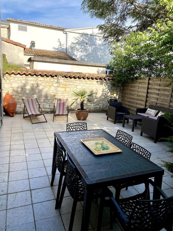 Maisonnette Au Coeur Du Village De St Martin De Ré - Saint-Martin-de-Ré