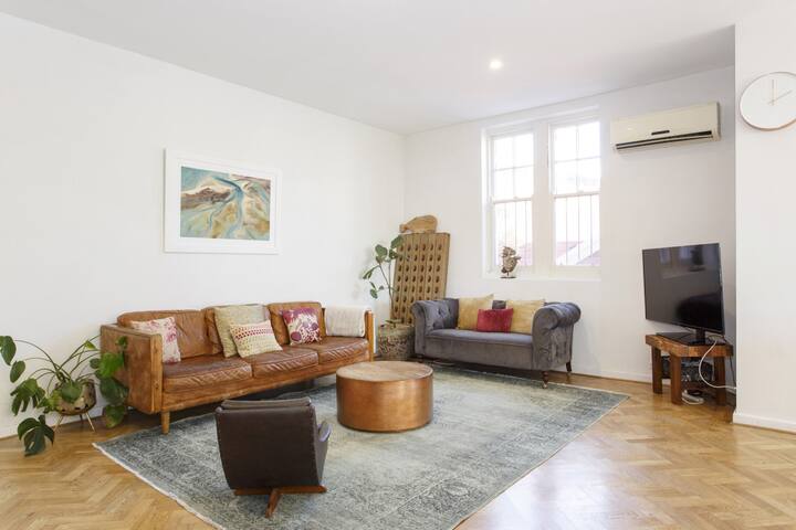 Lilly’s Cottage – Heritage house, South Fremantle gallery image 2