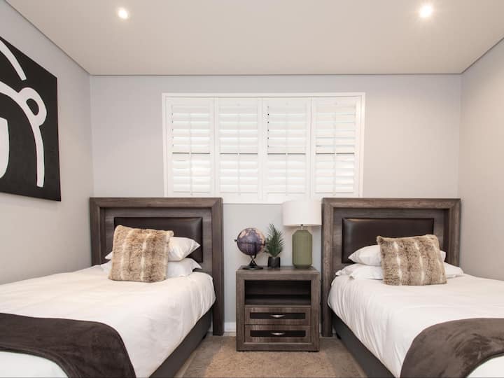 514 Beacon Rock photo 2