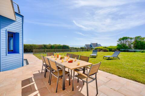 Sea view, 200m from the beach, house for 9