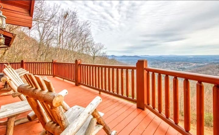 Rustic 4br Mountainview | Hot Tub - Lake Lure, NC