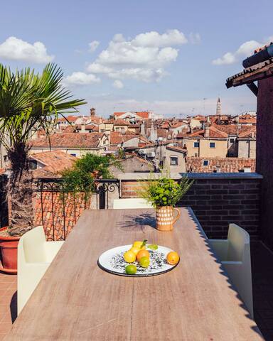 Colombina gallery image 4