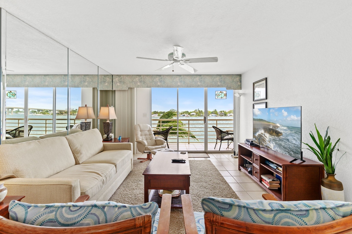 غرفة المعيشة