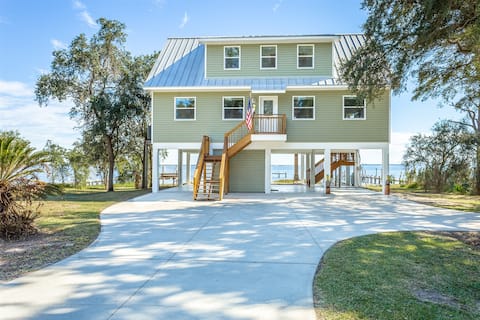 Allure- Beautiful 4BR/2BA house on the bay