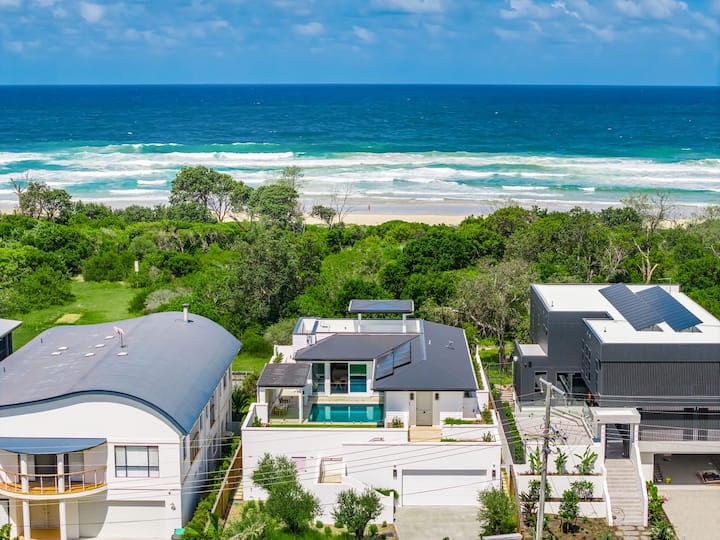 Aquarium House - With Direct Beach Access & Pool - Pottsville