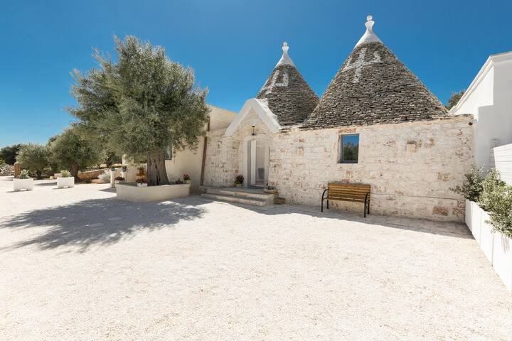 Trulli Ulivo di Puglia by BarbarHouse gallery image 3