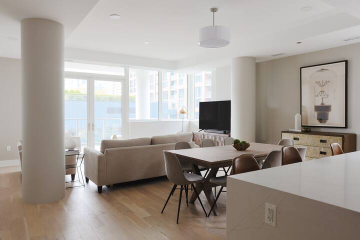 Luxury Loft Collection 902 – Terrace – River North gallery image 5