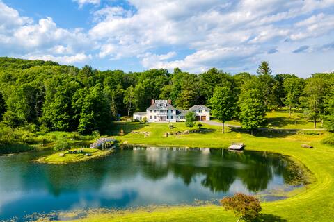 Sunny Pond by AvantStay | Pond, Gym, Movie Theater