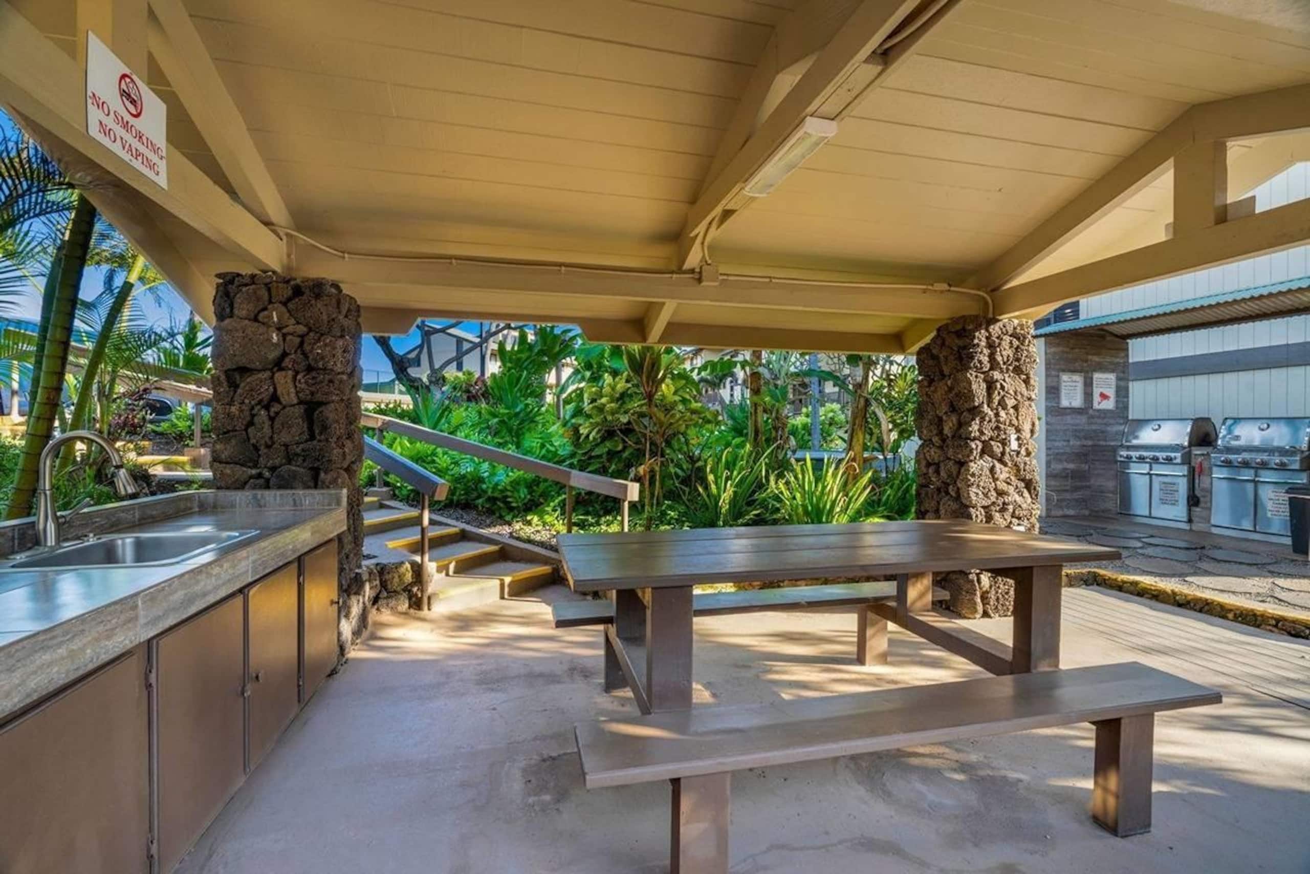 Condo in Koloa · ★4.42 · 2 bedrooms · 2 beds · 2 baths - Image 37