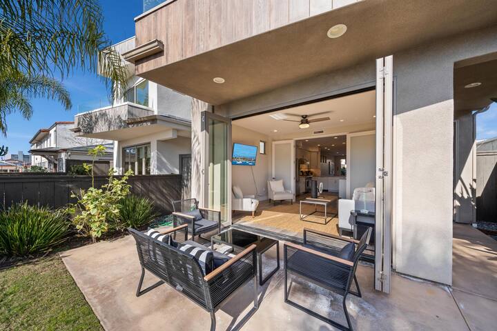 Perfect for Families | Upgraded Beach Home | AC gallery image 3