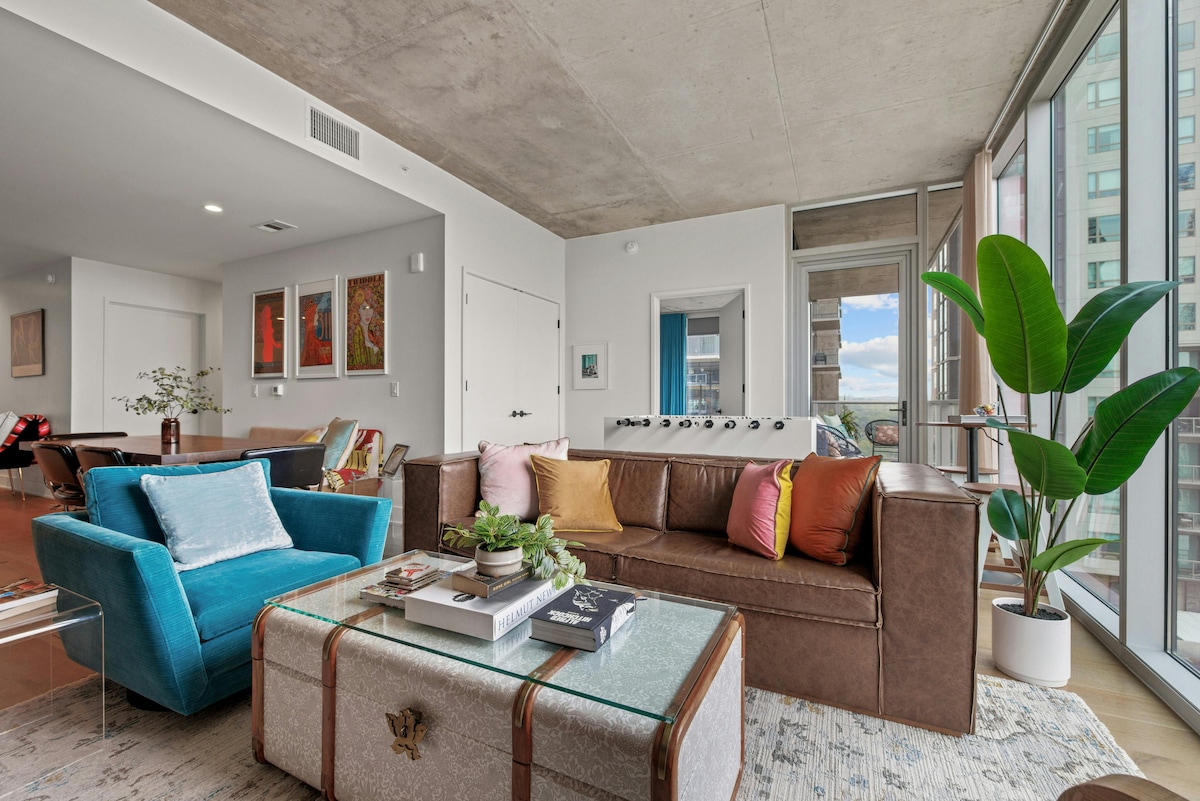 Search Over | Chic Escape | Skyline Pool Paradise