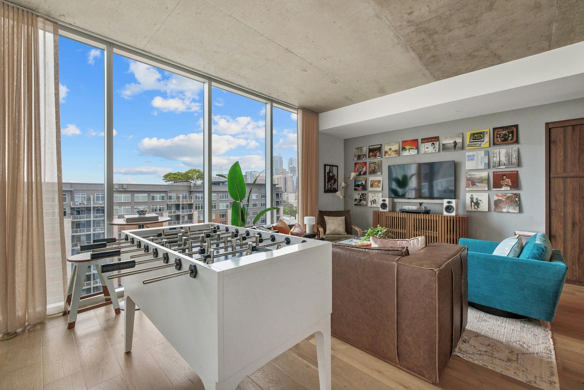 Search Over | Chic Escape | Skyline Pool Paradise