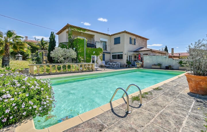 Beach Front Home In Carry-le-rouet - Carry-le-Rouet