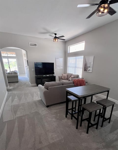Top Airbnb: Poolside Desert Oasis • 2 BR / 2 BA • Golf View in Surprise