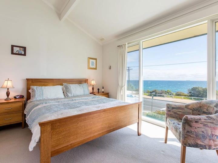 Seaviews Mornington Houses for Rent in Mornington, Australia Airbnb