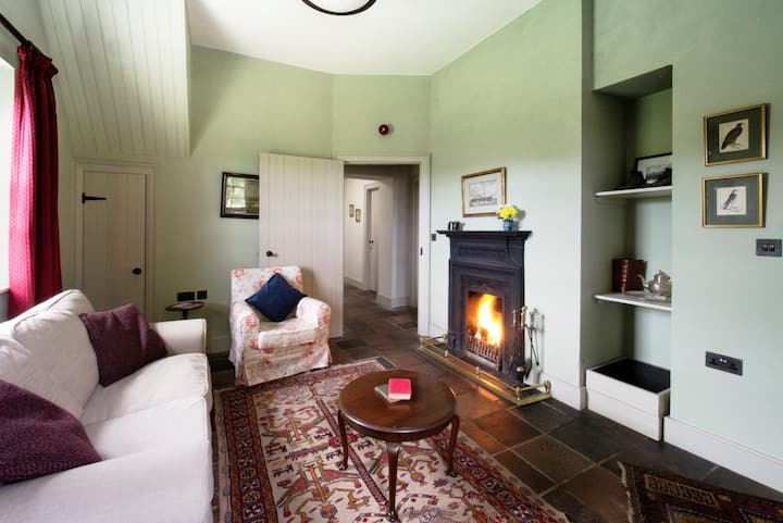 Magherintemple Lodge In Ballycastle - Ballycastle