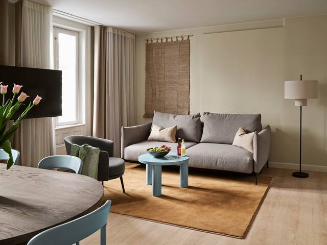 Three Bedrooms, Two Bathrooms Hotel Apartment gallery image 3