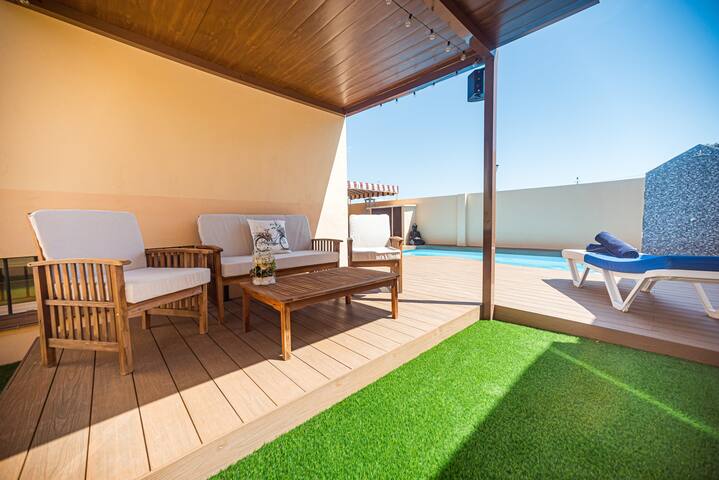 Andra Properties & Design managed Airbnb listing 2
