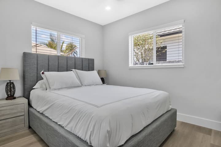 Bračni krevet (širine 150-179 cm)