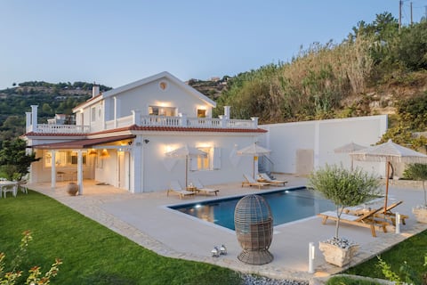 Pantheon Villa Svoronata