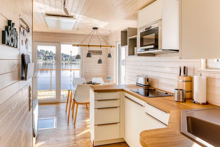 Hausbootbetreuung managed Airbnb listing 3
