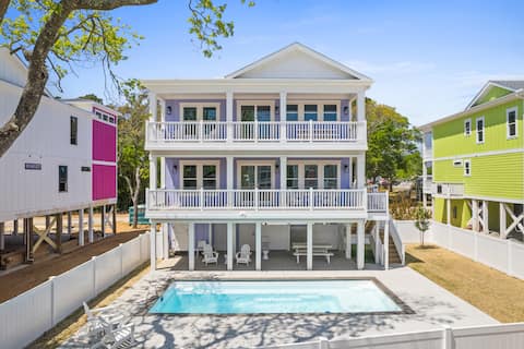 Luxury 5bd 5ba, private heated pool, walk to beach