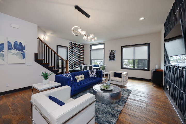 Blue Suede Dream | Rooftop Views + Prime Location gallery image 2