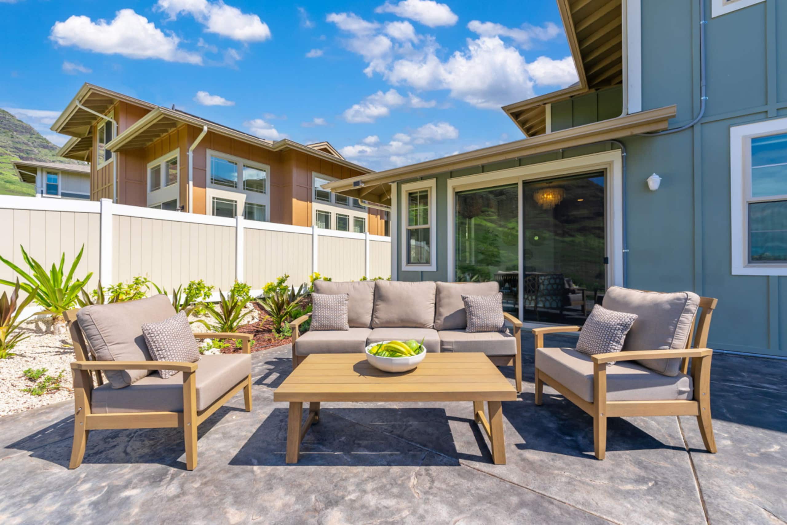 Home in Makaha Valley · ★4.99 · 4 bedrooms · 5 beds · 2.5 private baths - Image 47