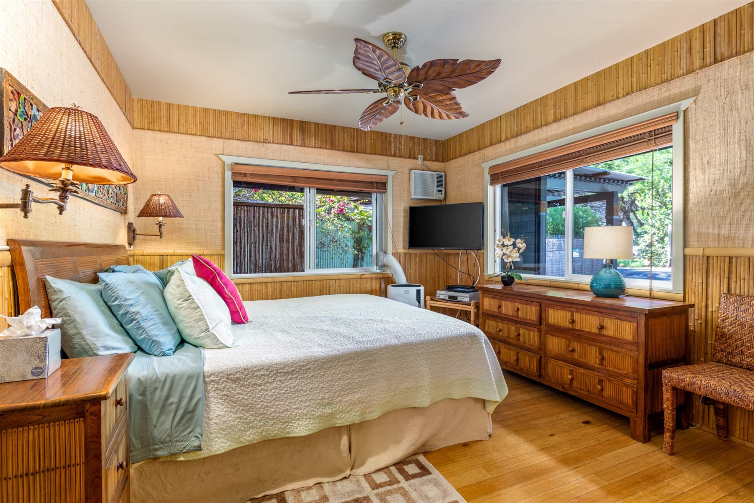 Home in Waimea · ★4.86 · 2 bedrooms · 4 beds · 3 baths - Image 21