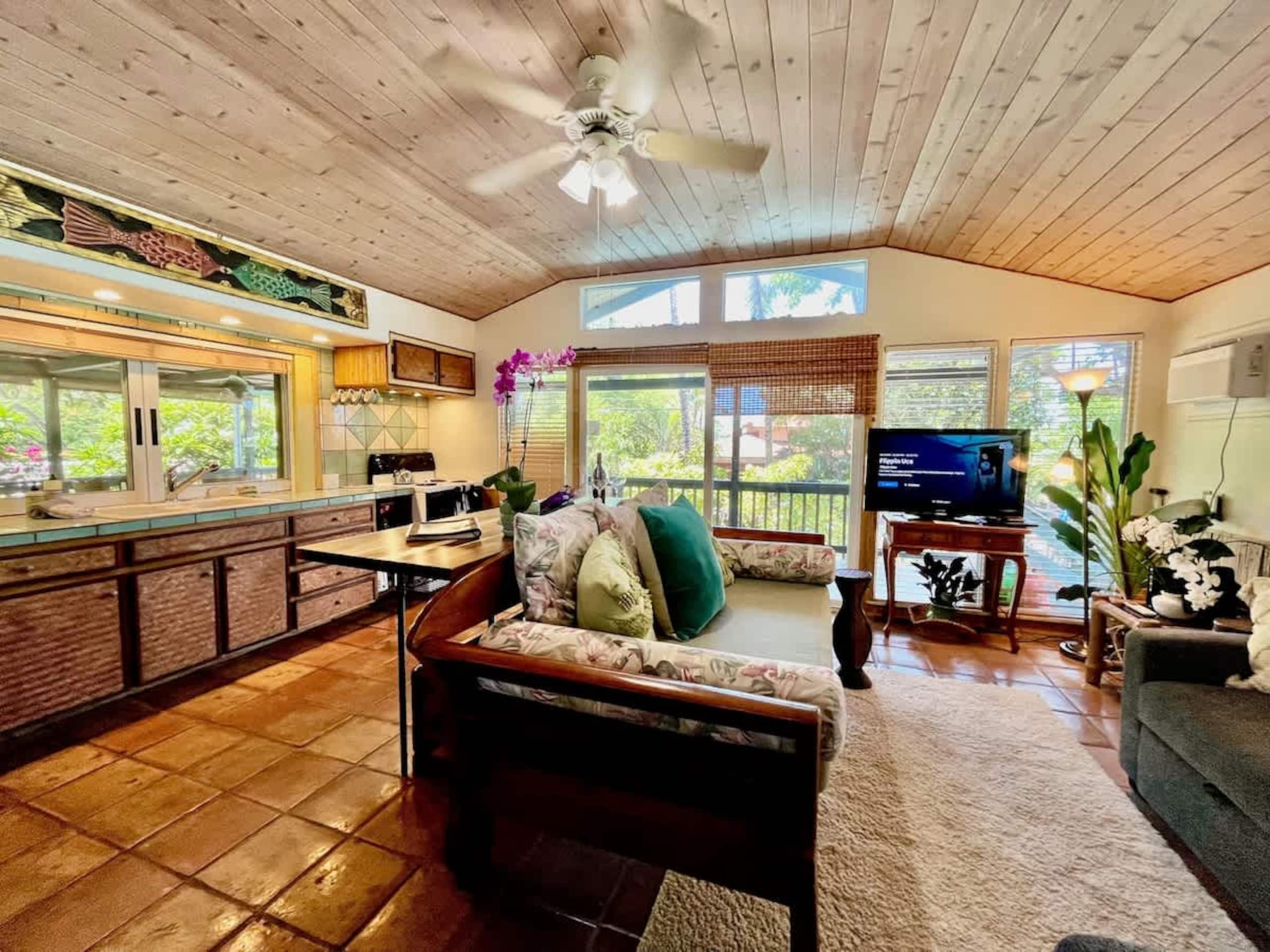 Home in Waimea · ★4.86 · 2 bedrooms · 4 beds · 3 baths - Image 11