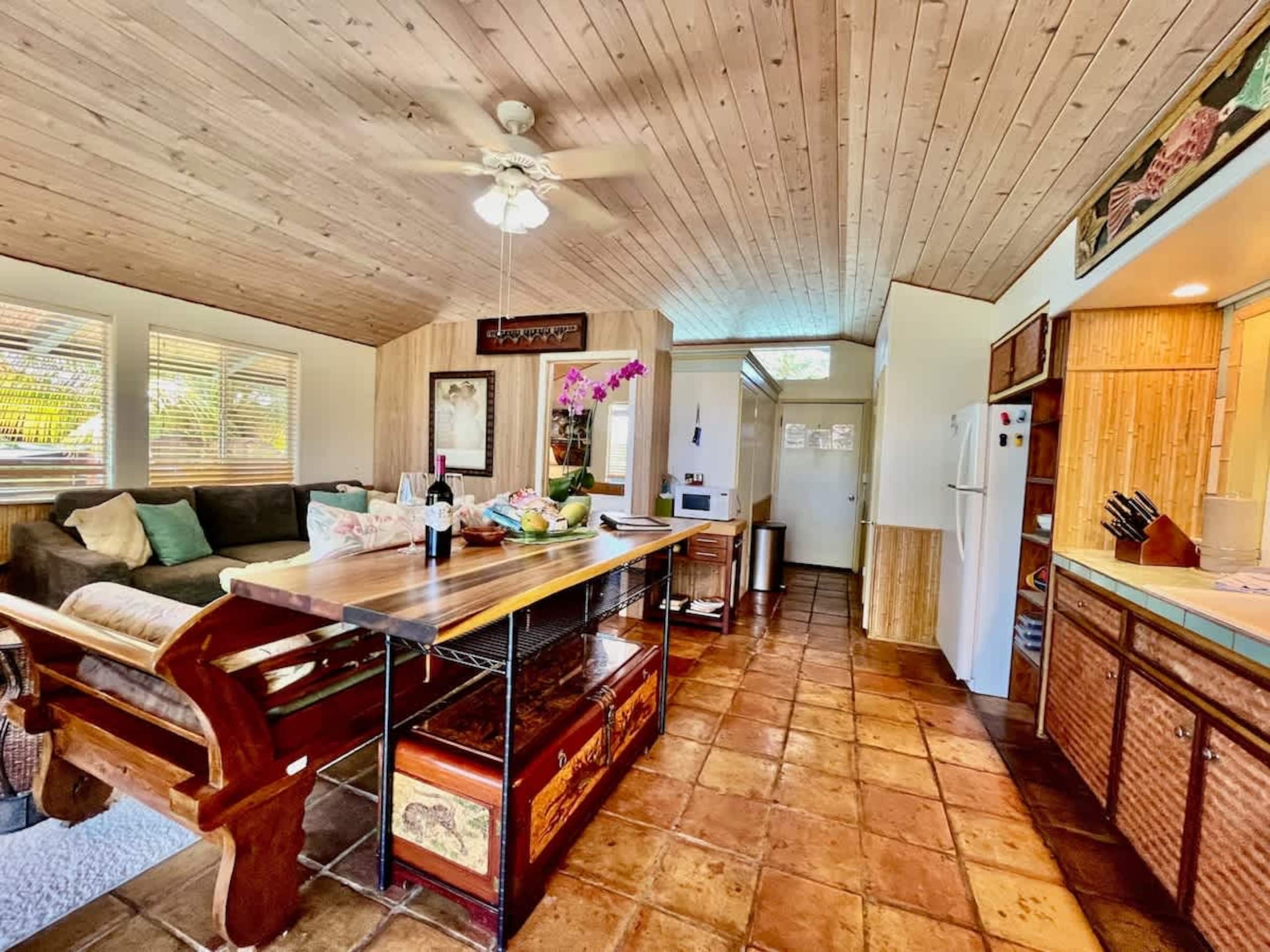Home in Waimea · ★4.86 · 2 bedrooms · 4 beds · 3 baths - Image 12