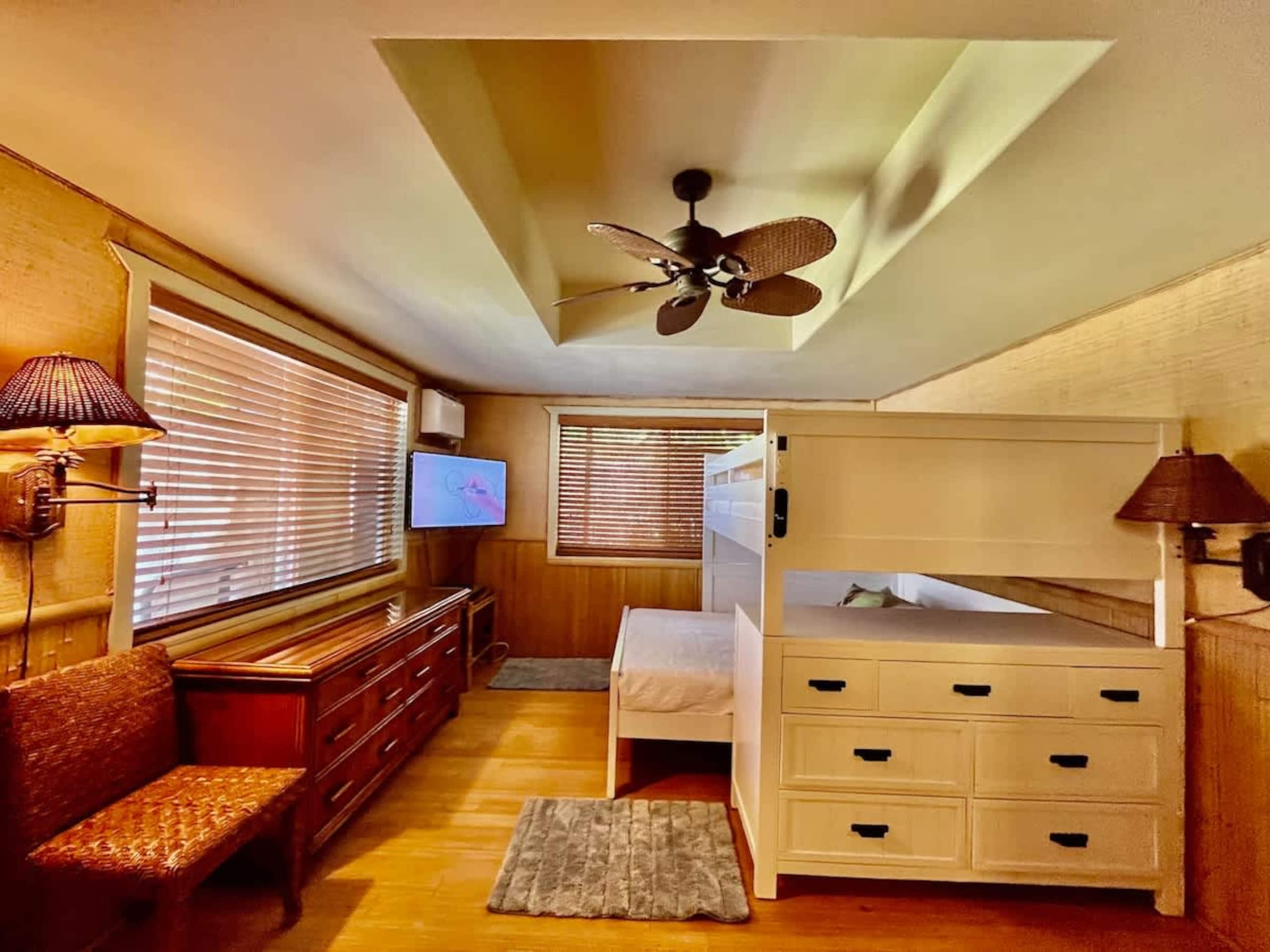 Home in Waimea · ★4.86 · 2 bedrooms · 4 beds · 3 baths - Image 26
