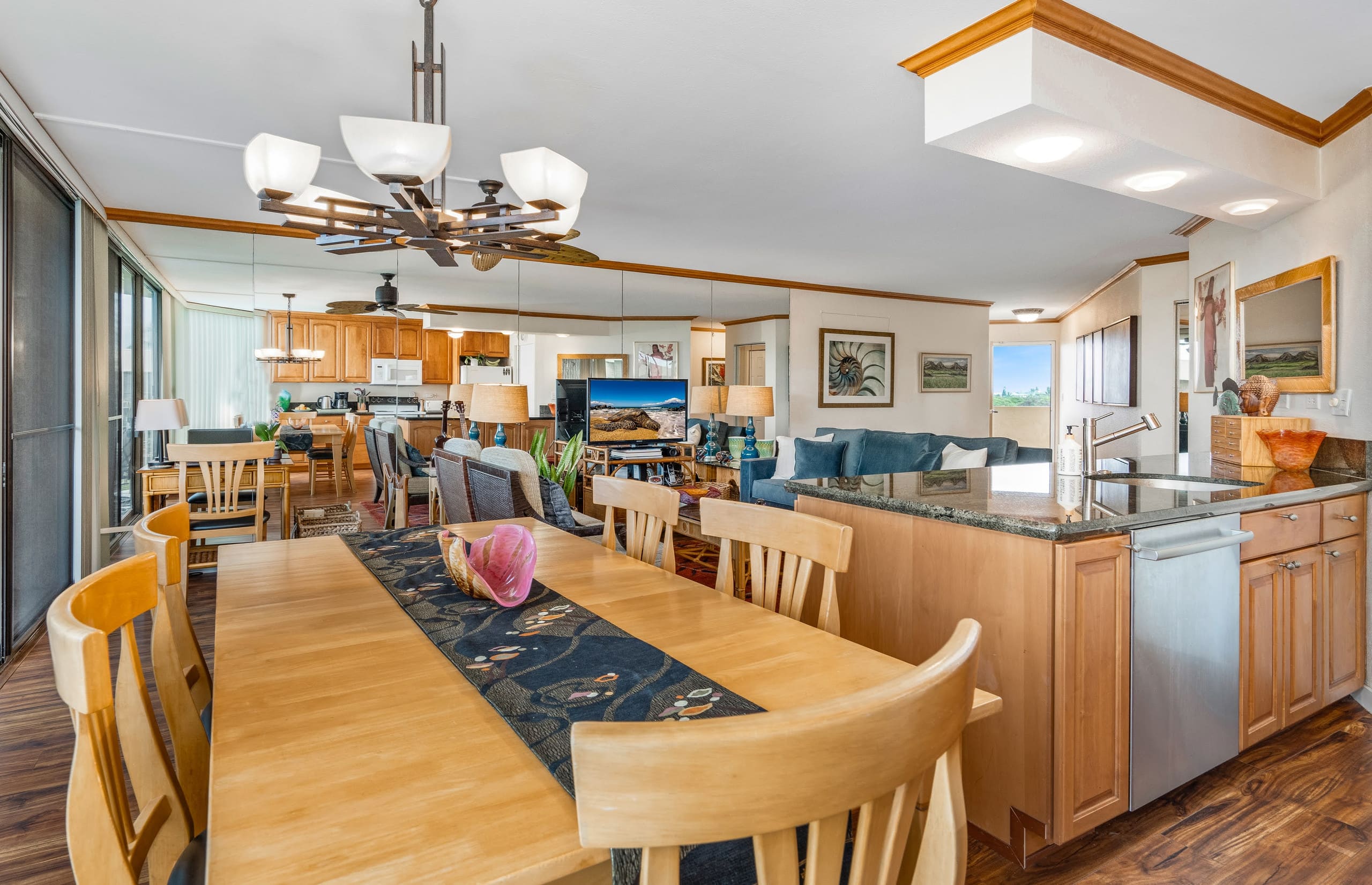 Condo in Kihei · ★4.5 · 2 bedrooms · 4 beds · 2 private baths - Image 10