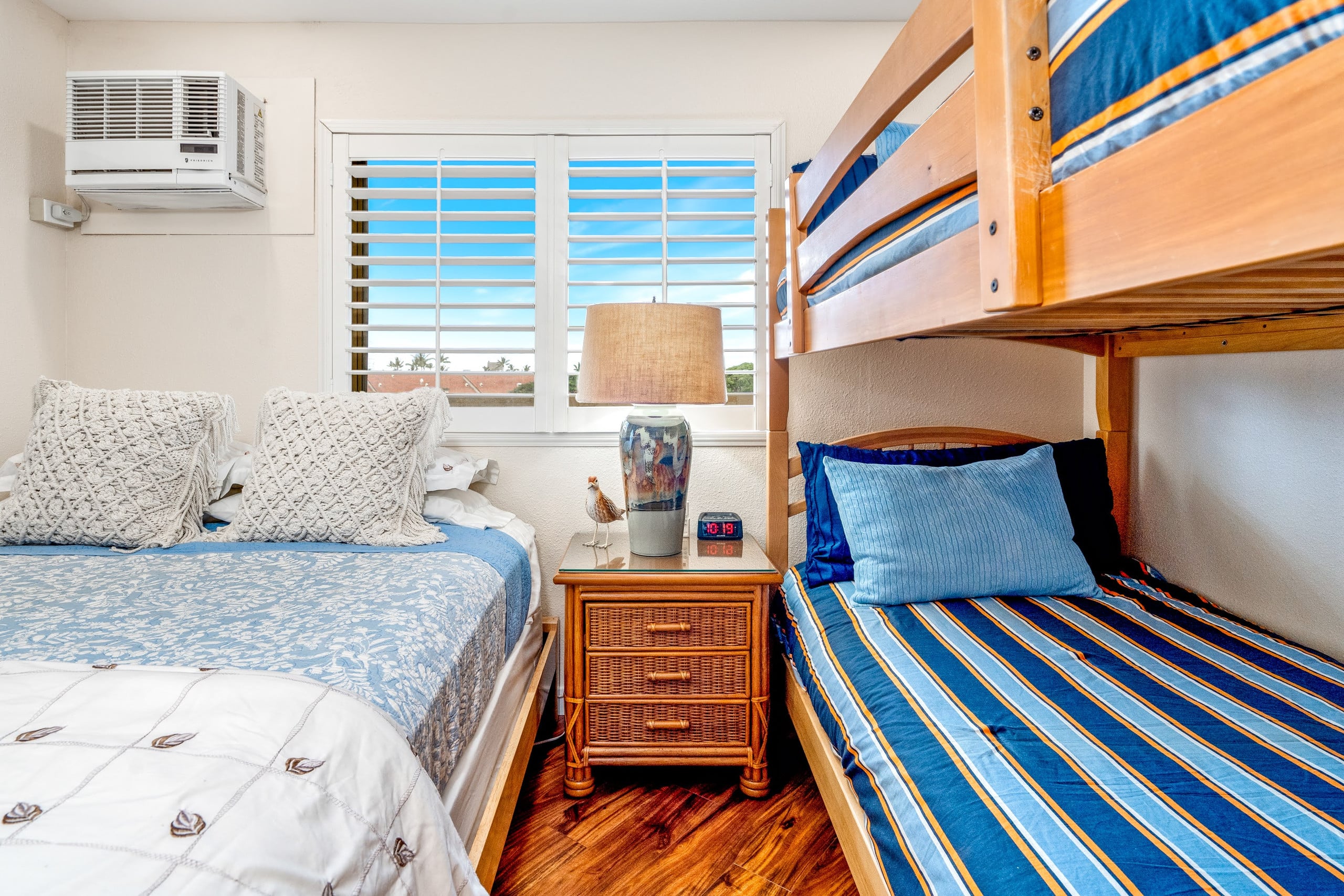 Condo in Kihei · ★4.5 · 2 bedrooms · 4 beds · 2 private baths - Image 24