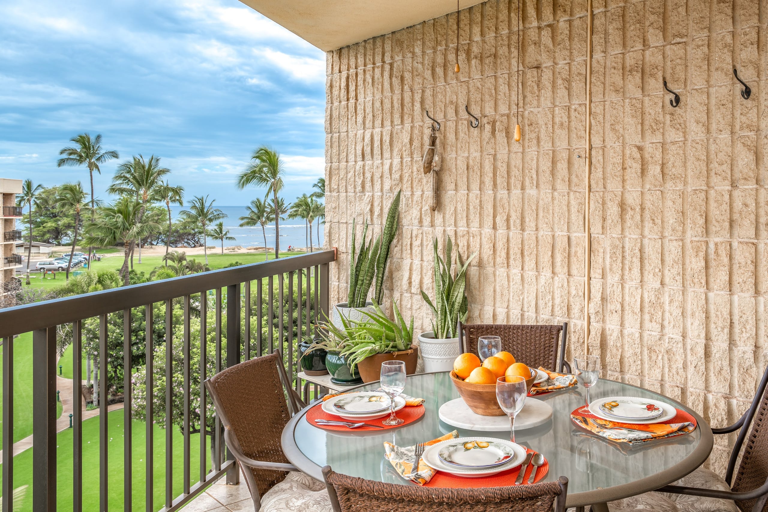 Condo in Kihei · ★4.5 · 2 bedrooms · 4 beds · 2 private baths - Image 36