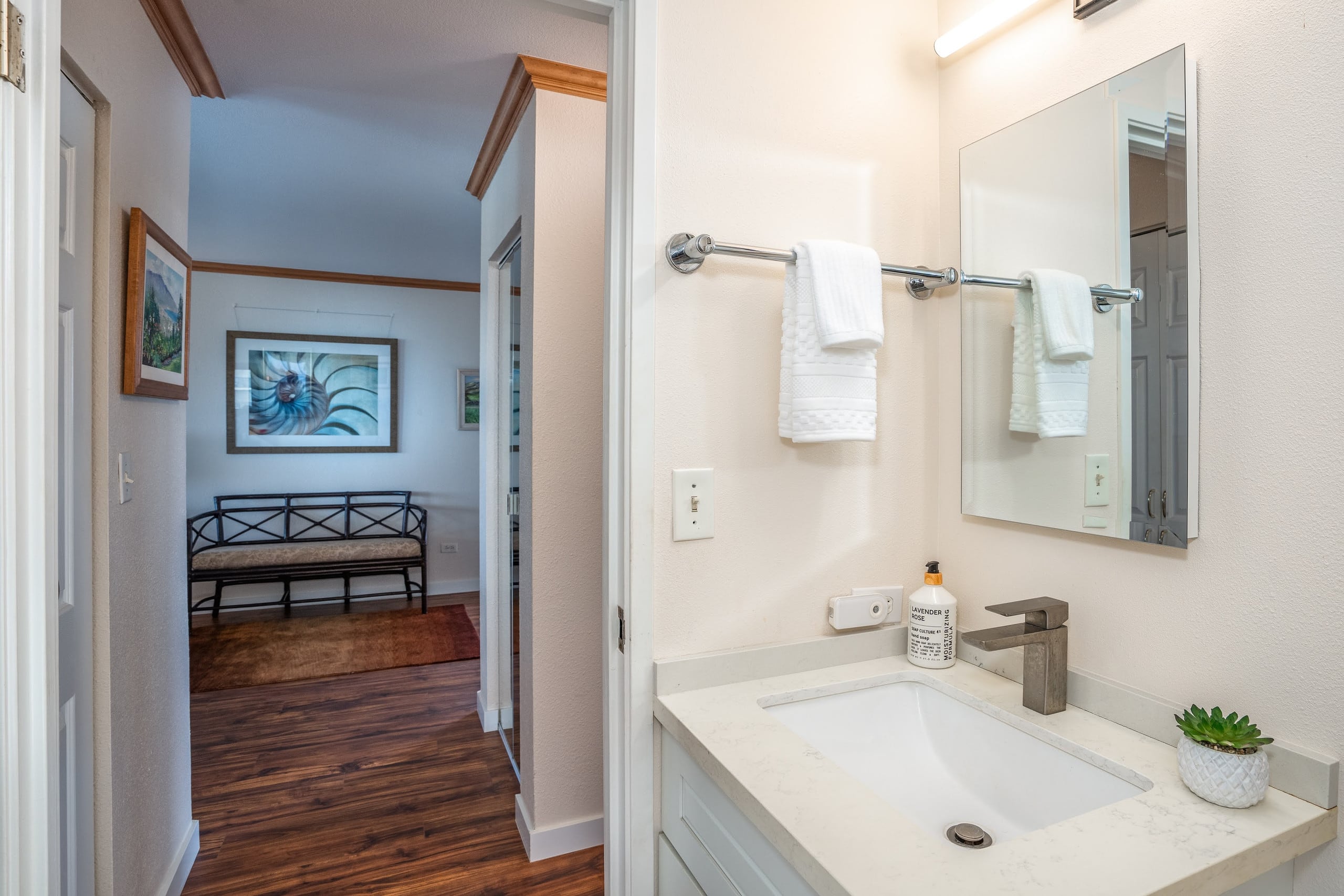 Condo in Kihei · ★4.5 · 2 bedrooms · 4 beds · 2 private baths - Image 28