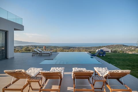 Villa Levante with sea view