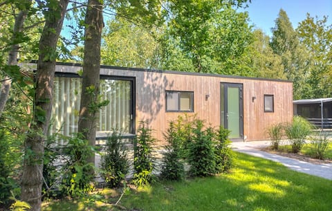 2 bedroom nice home in Oosterwolde