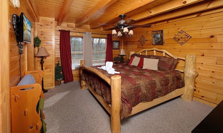 Брачен кревет (широк 180 – 200 см)