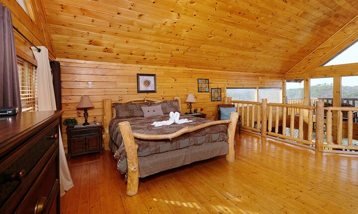 Брачен кревет (широк 180 – 200 см)